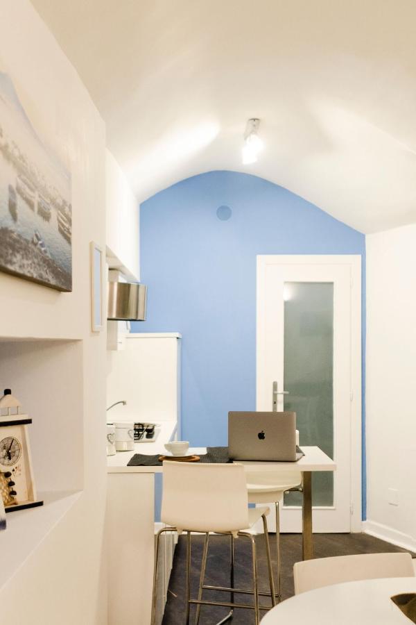 Partenope House Mare Наполи Екстериор снимка