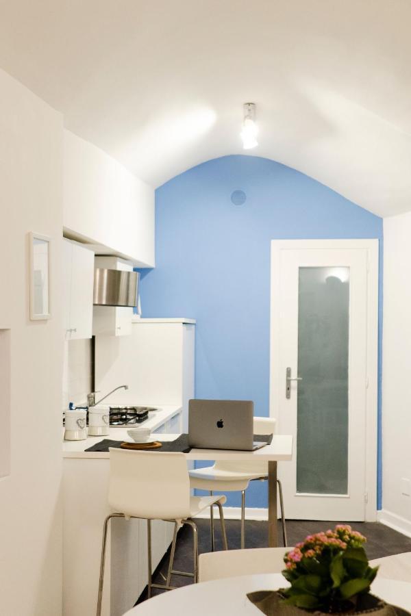 Partenope House Mare Наполи Екстериор снимка
