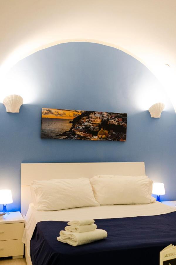 Partenope House Mare Наполи Екстериор снимка