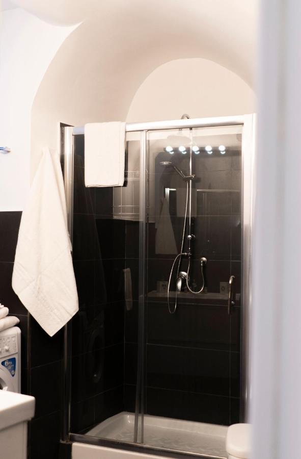 Partenope House Mare Наполи Екстериор снимка
